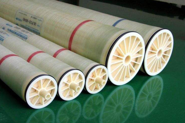 凈水器里反滲透膜濾芯的材質(zhì)和級數(shù)你都了解嗎？可以除去哪些有害物質(zhì)